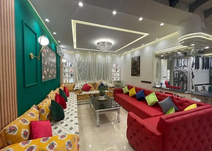 Spacieux Appartement Corniche